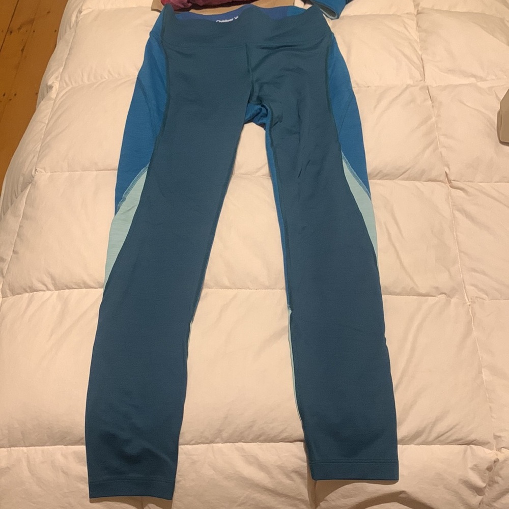 LIKE NEW- Outdoor Voices techsweat CORE leggings - Green/sea foam/blue - Small
